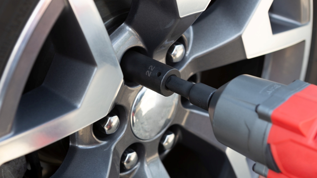 wymiana opon samochodowych